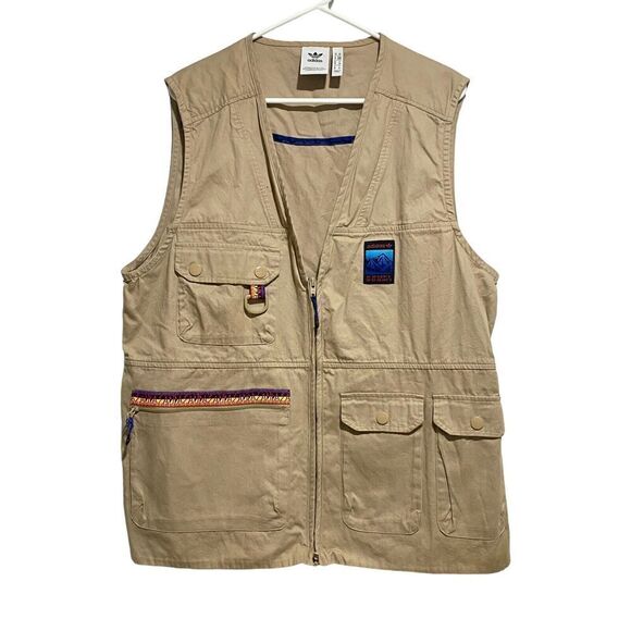 Adidas Adiplore Gilet Men's Sleeveless Khaki Vest Jacket Gorpcore Medium Beige - Picture 1 of 9
